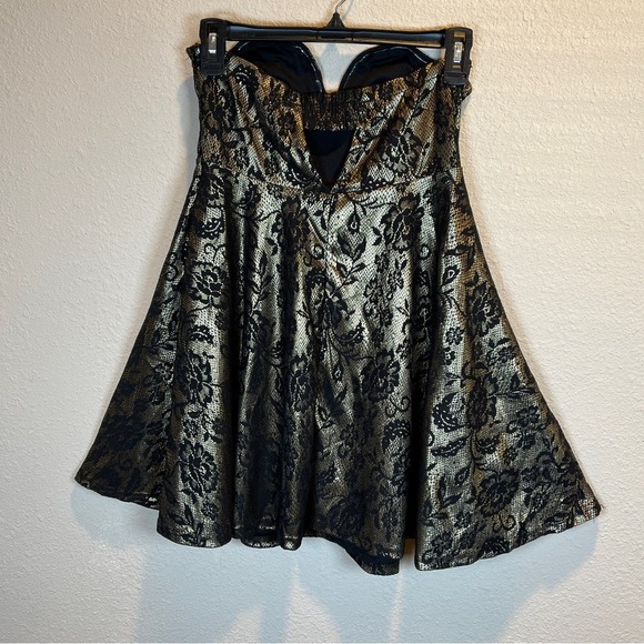 Women's Strapless LoveMarks Dress Small Black/Gold Floral Short Preowned - Picture 2 of 9